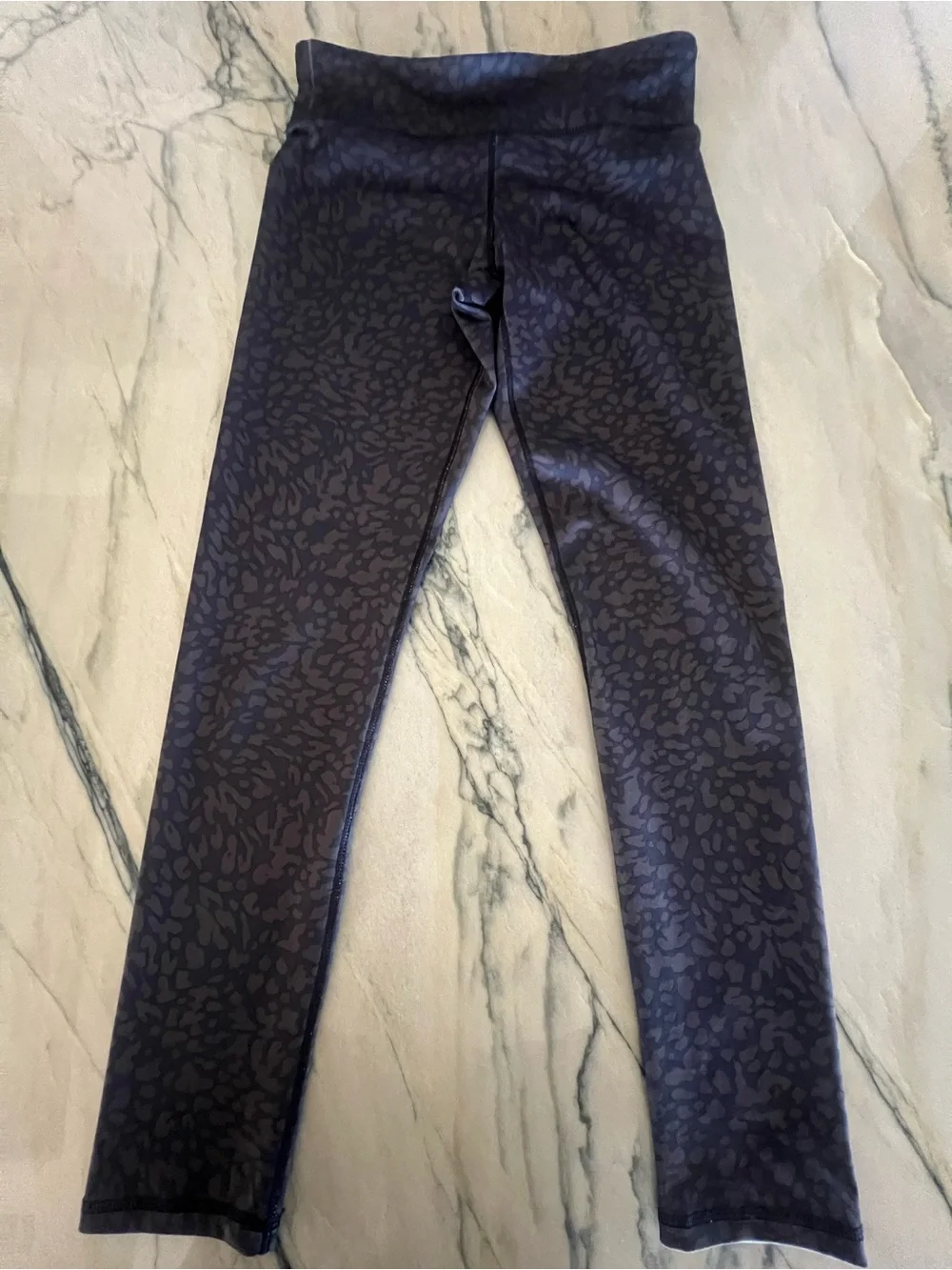 Old Navy Active Black Leopard-Print Leggings
